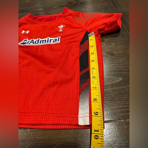 Wales Home Rugby Union Jersey - Picture 6 of 7